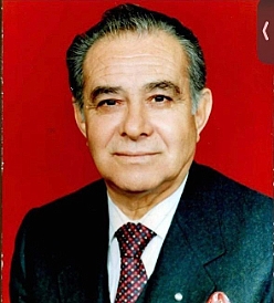 İSCEHİSAR SEVDALISI KAYAHAN İZMİRLİOĞLU KİMDİR ?