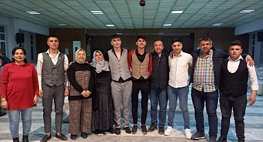 AK Parti İscehisar Belediye Başkan Adayı Seyhan KILINÇARSLAN , ASKER EĞLENCESİNE KATILDI.