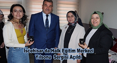 İscehisar da Halk Eğitim Merkezi Yılsonu Sergisi Açıldı
