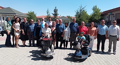 Engelli Dernekleri Engelsiz Yaşam Merkezi’nde Bir Araya Geldi Sorunlar ve Çözüm Önerileri Masaya Yatırıldı