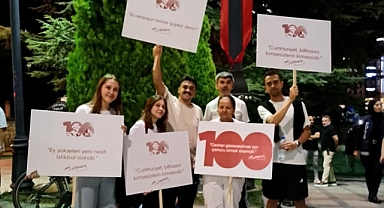 KASTAMONU'DA ŞAPKA DEVRİMİNİ ÇOŞKUYLA KUTLADIK