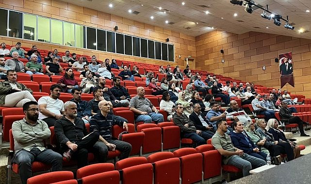 Afyonkarahisar'da Aile Hekimlerine Dermatolojide Güncel Yaklaşımlar Eğitimi verildi.