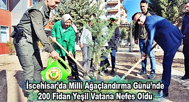 İscehisar’da Milli Ağaçlandırma Günü’nde 200 Fidan Yeşil Vatana Nefes Oldu