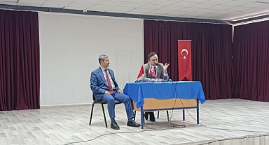 İscehisar Kaymakamı Akdağoğlu’ndan Öğrencilere Kariyer Dersi