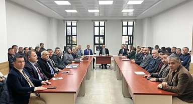 İscehisar'da Eğitim  Değerlendirme Toplantısı Yapıldı